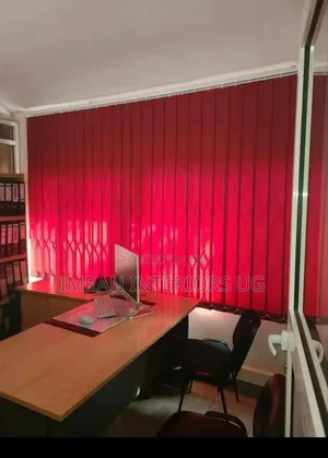 Legit Red Color Vertical Office Blinds Per Square Meter.