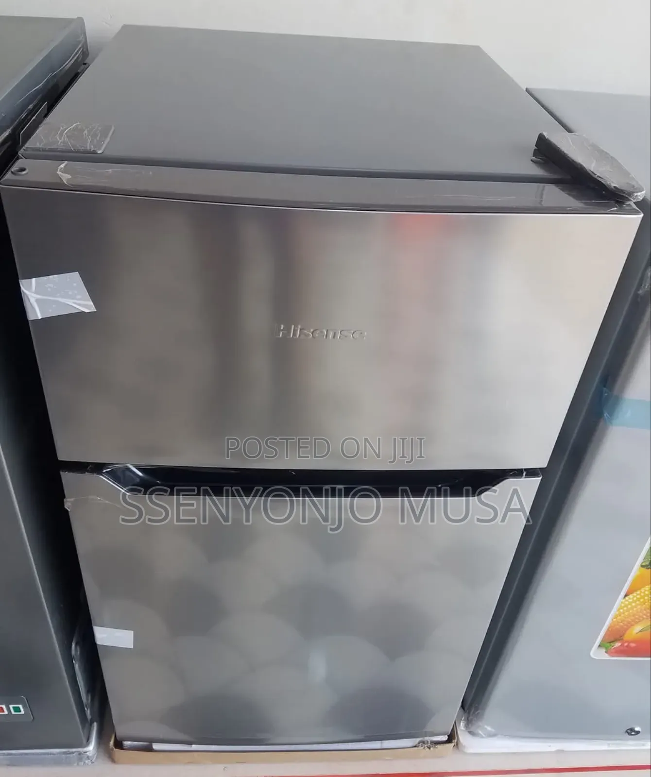 Hisense 120l Top Freezer Double Door Fridge -Silver, Rd-12dr