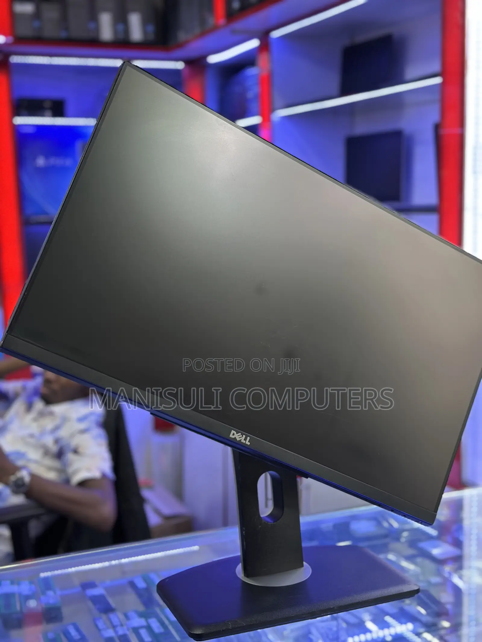 Monitor Dell 24 Inch Touchscreen VGA HDMI DP DIV Etc