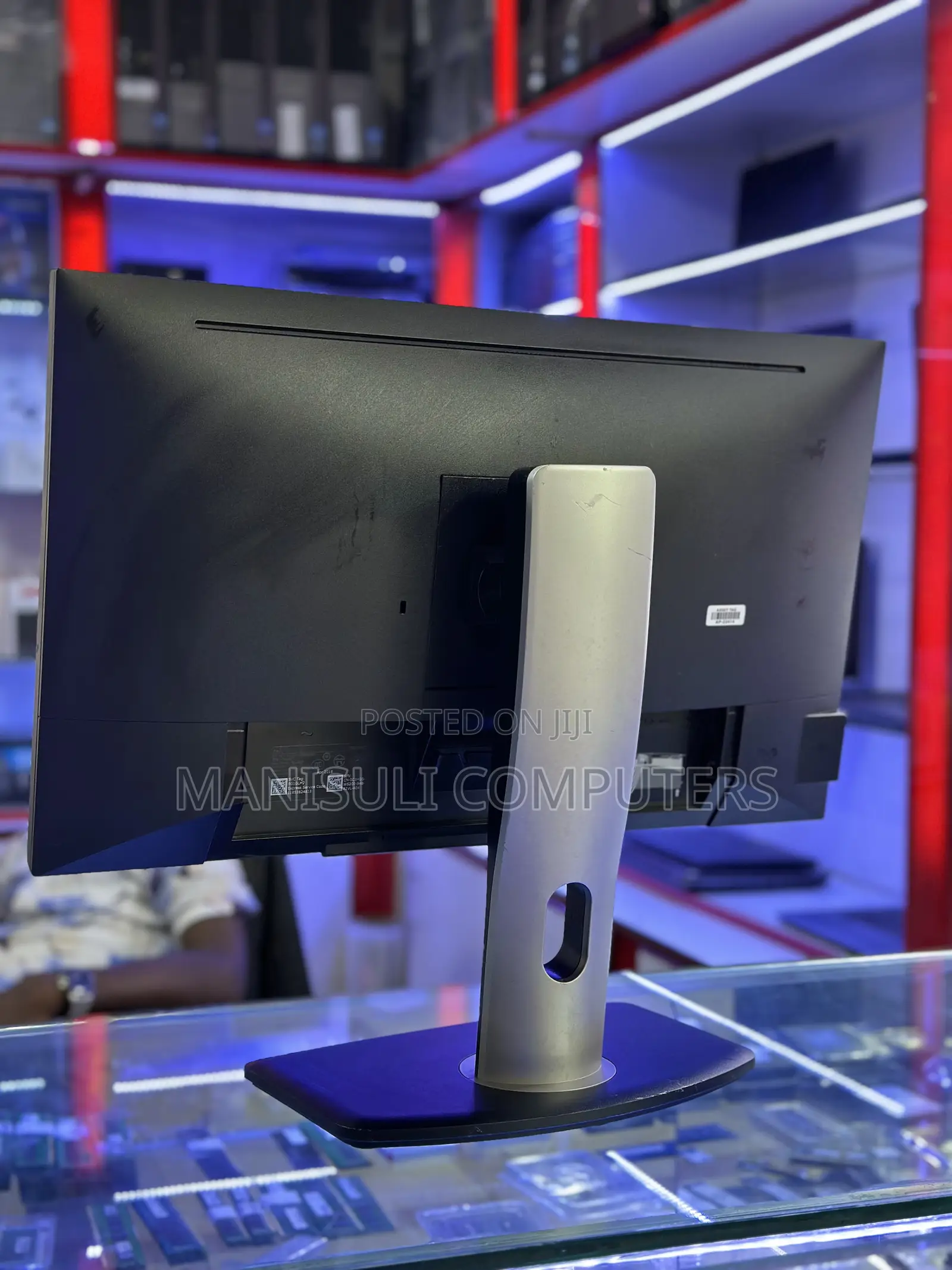 Monitor Dell 24 Inch Touchscreen VGA HDMI DP DIV Etc