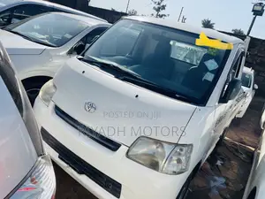 Toyota TownAce 2016 White