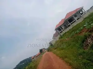 Kajansi Near Eco City