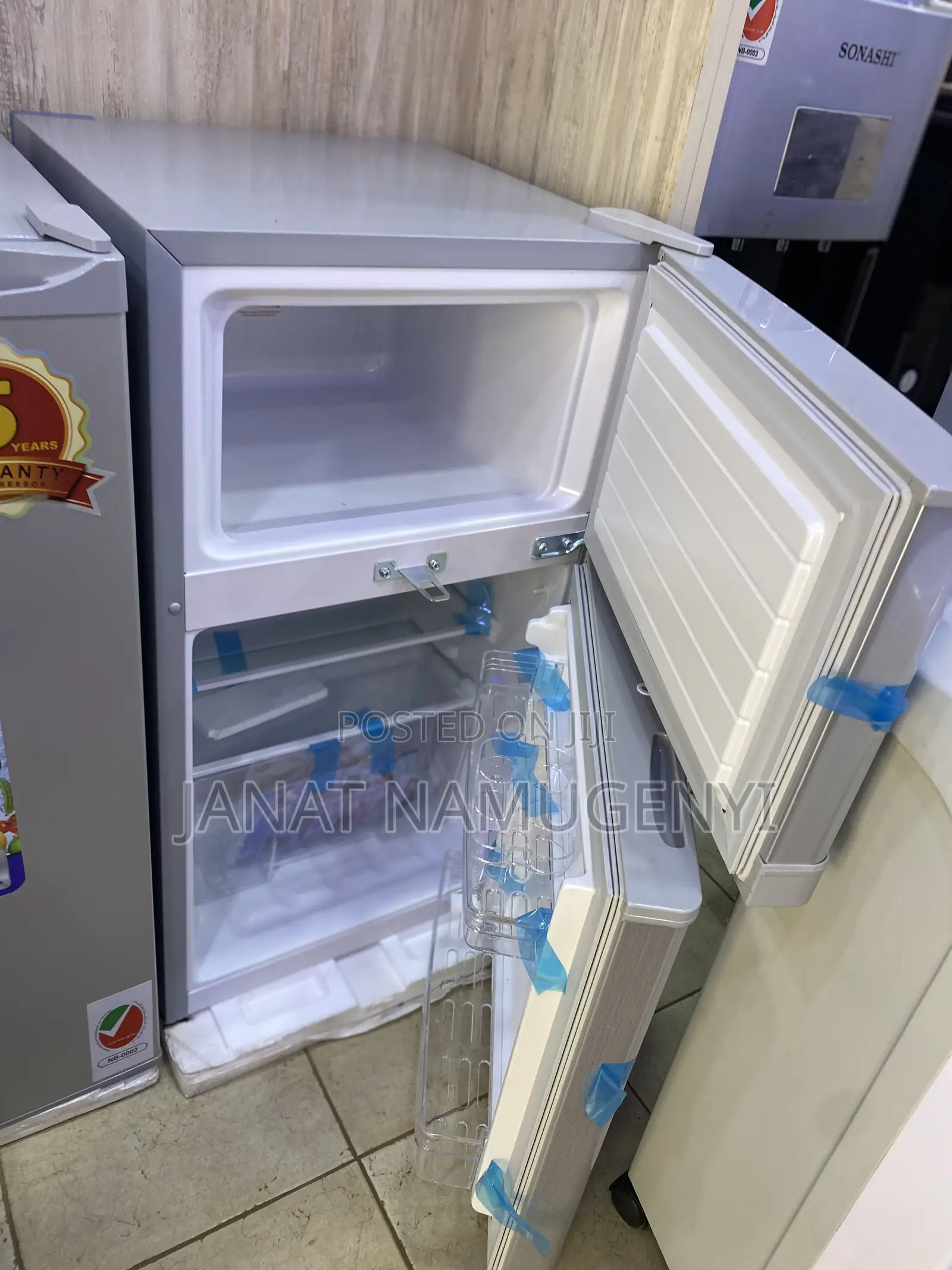 Sonashi Double Door Fridge