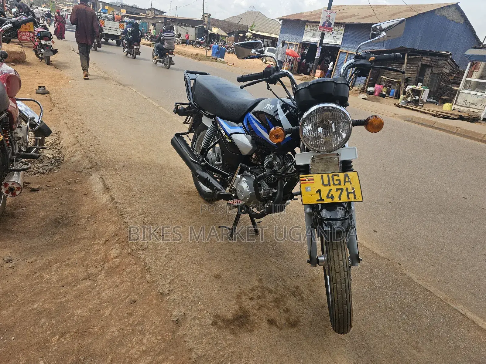 TVS HLX 125 2024 Black