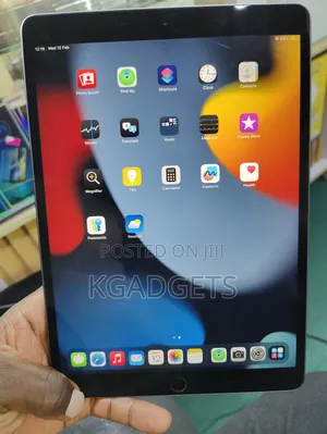 Apple iPad 3 Wi-Fi + Cellular 64 GB Gray