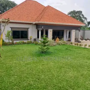 4bdrm Bungalow in Ssonde Estate, Central Division for sale