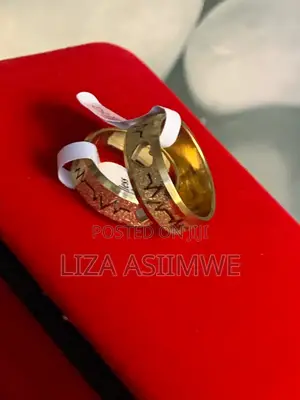 Ring Set for Couples With Hearts and Life Lines