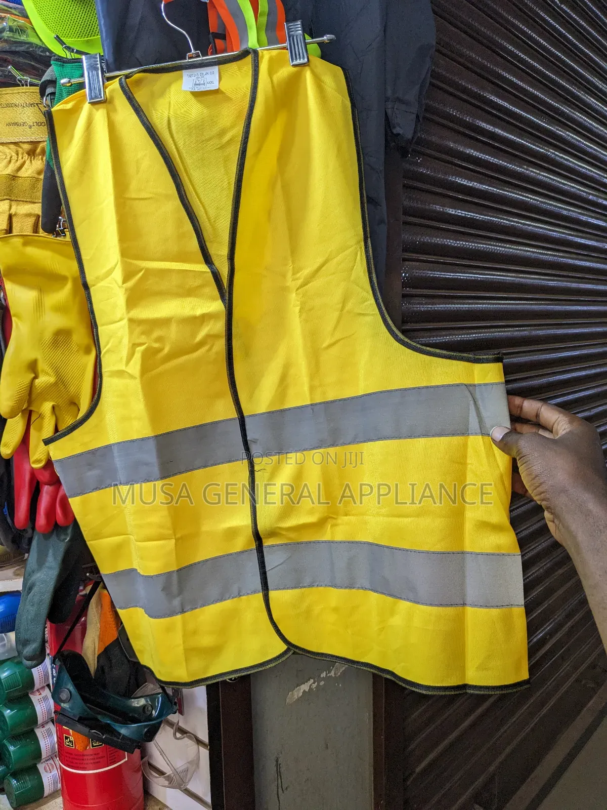 Reflector Vest In Yellow