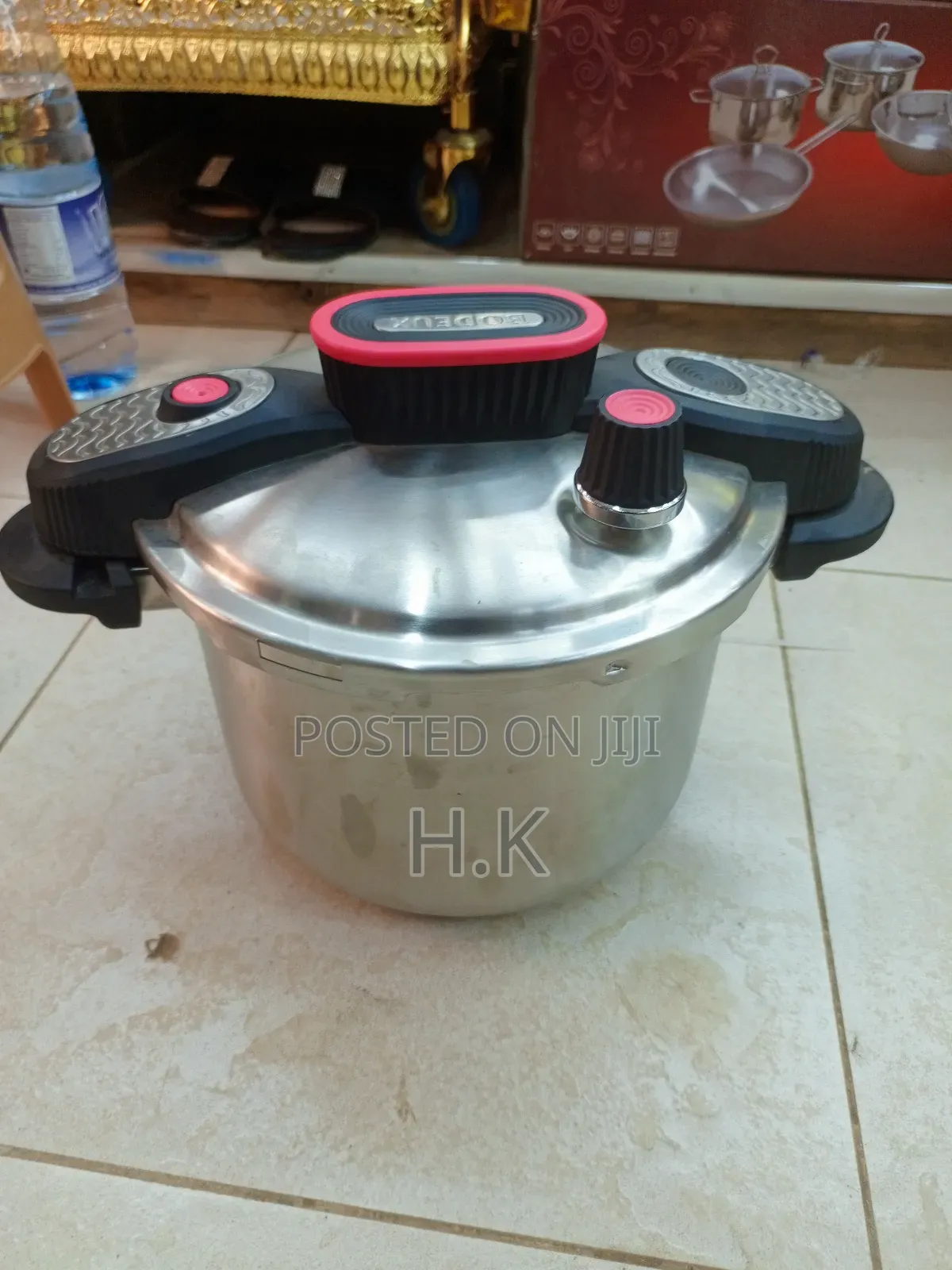 8-Litre Pressure Cooker