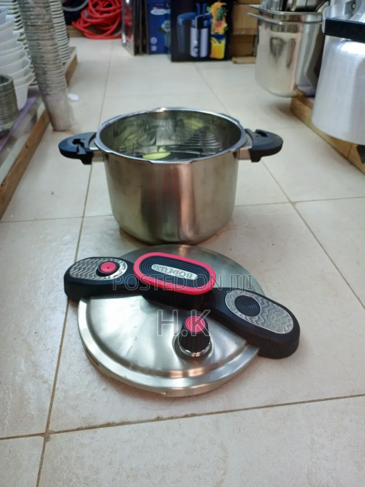8-Litre Pressure Cooker