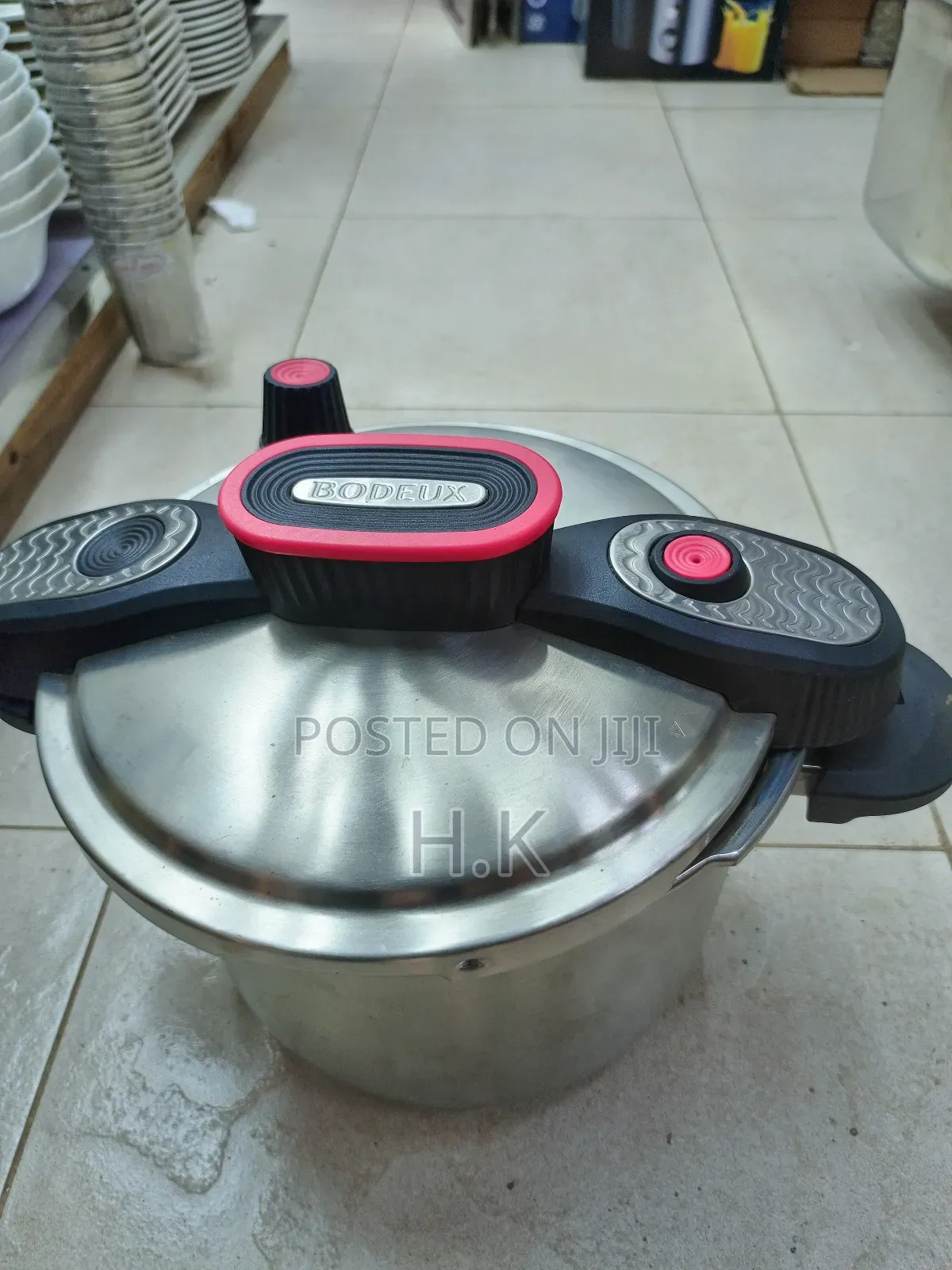 8-Litre Pressure Cooker