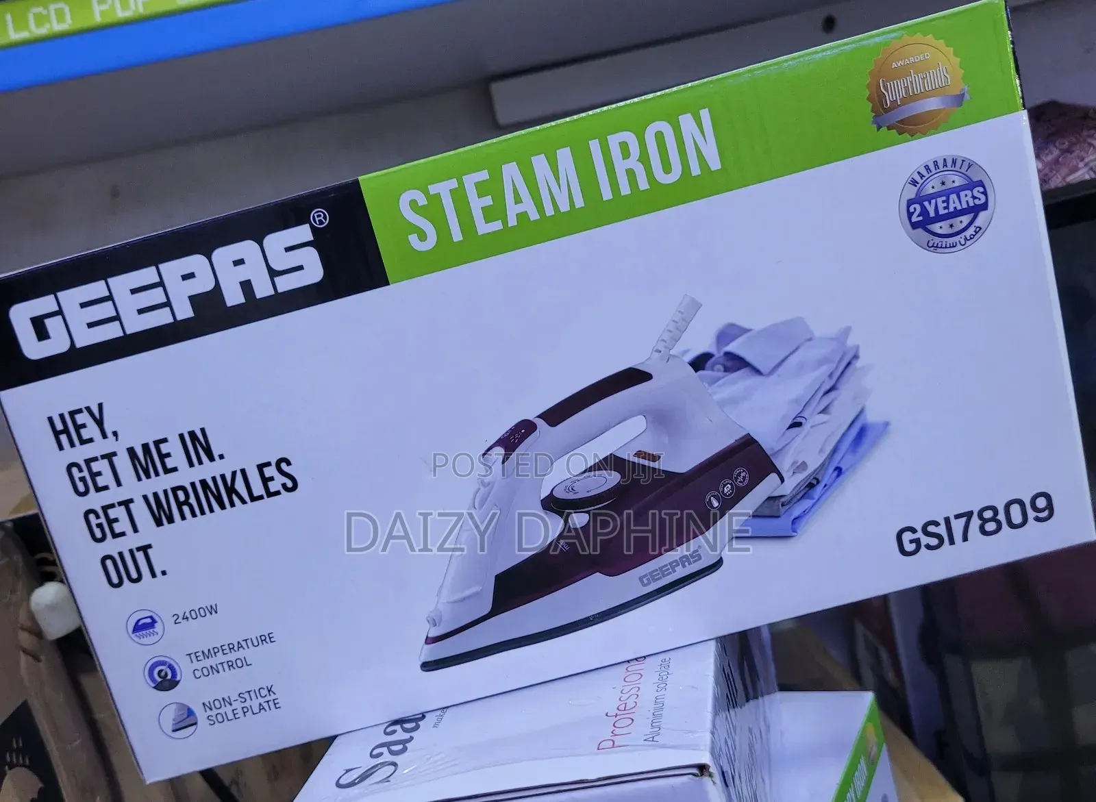 Geepas Steam Iron/ Steam Iron Geepas