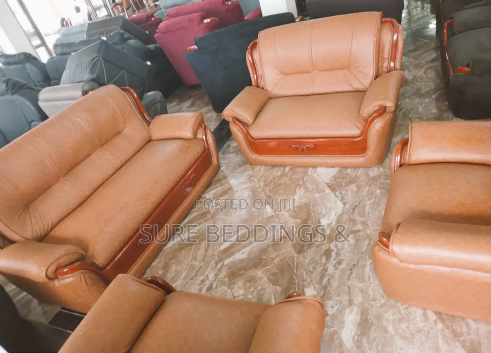 7 Sitters Zex Leather Sofa