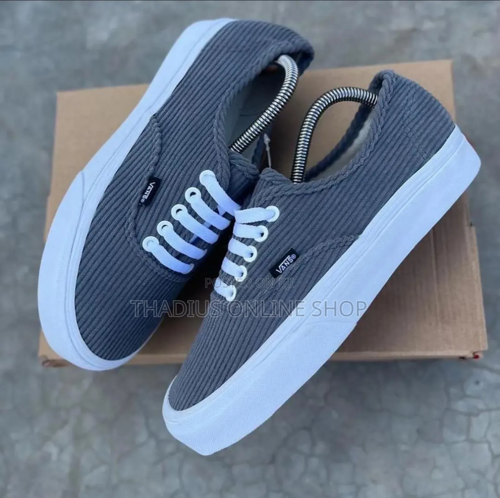 Classic Fashion Vanz
