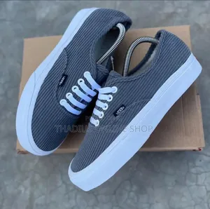 Classic Fashion Vanz
