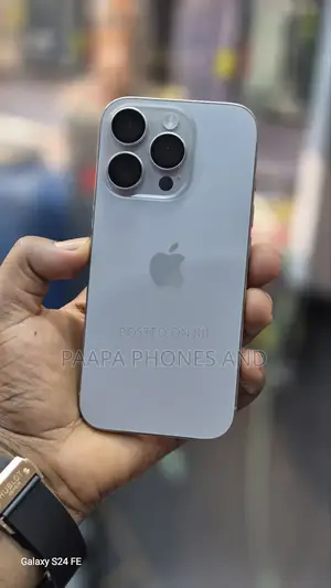 Apple iPhone 16 Pro 256 GB Gold