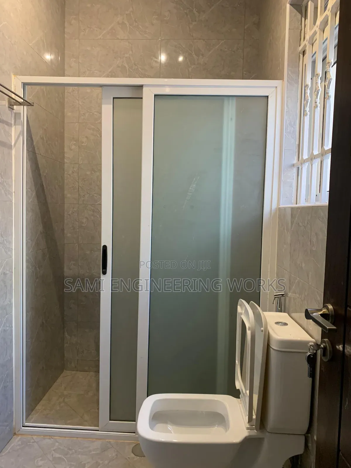 Quality Euro Bathroom Slidding Divider