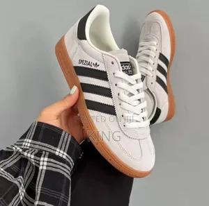 Valid Adidas Spezial