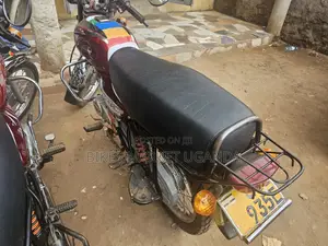 Bajaj Boxer 2018 Red