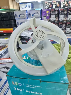 Led Aromatherapy Fan Light With 360° Rotation.