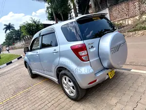 Toyota Rush 1.5 AWD 2007 Silver
