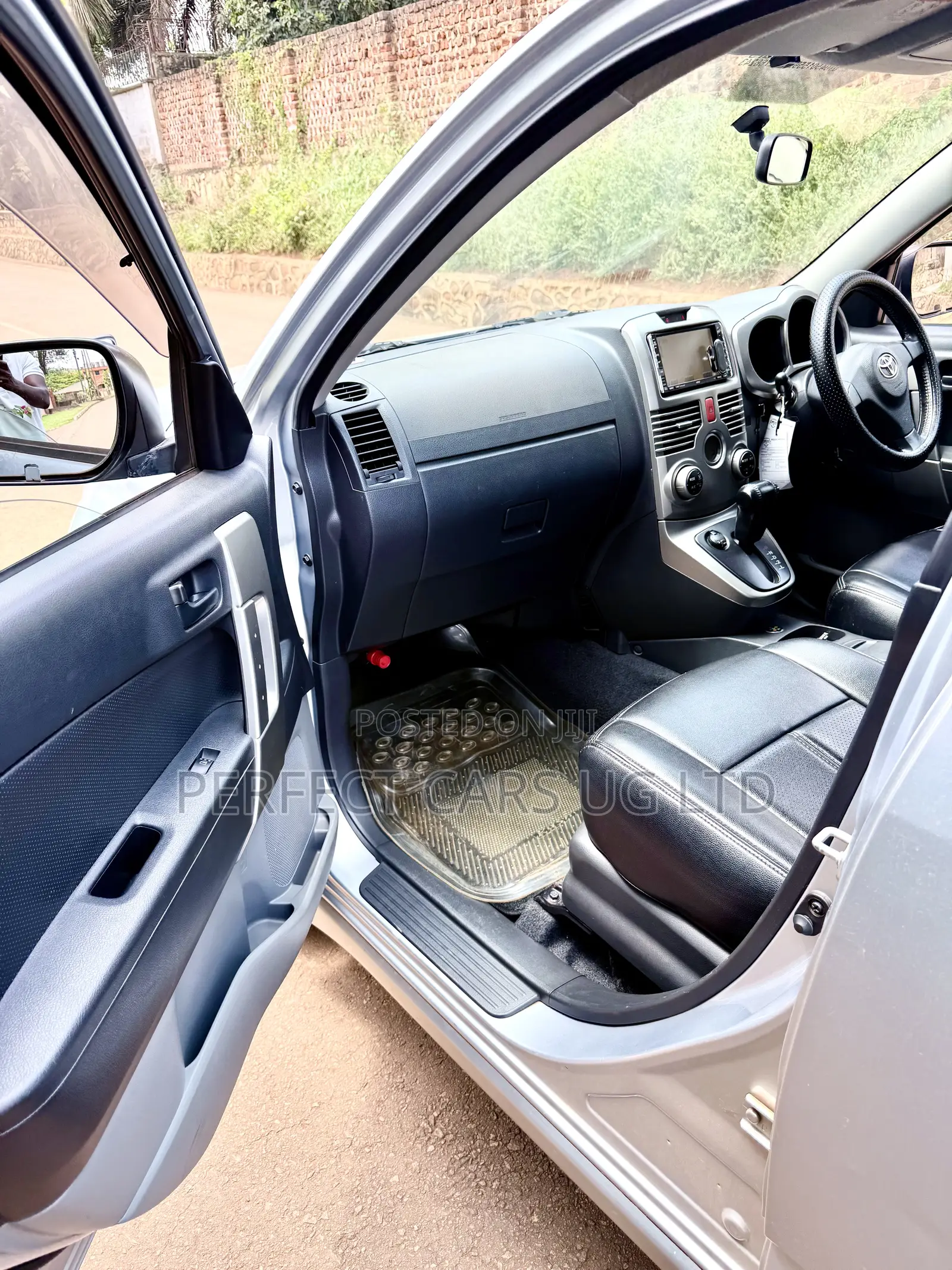 Toyota Rush 1.5 AWD 2007 Silver