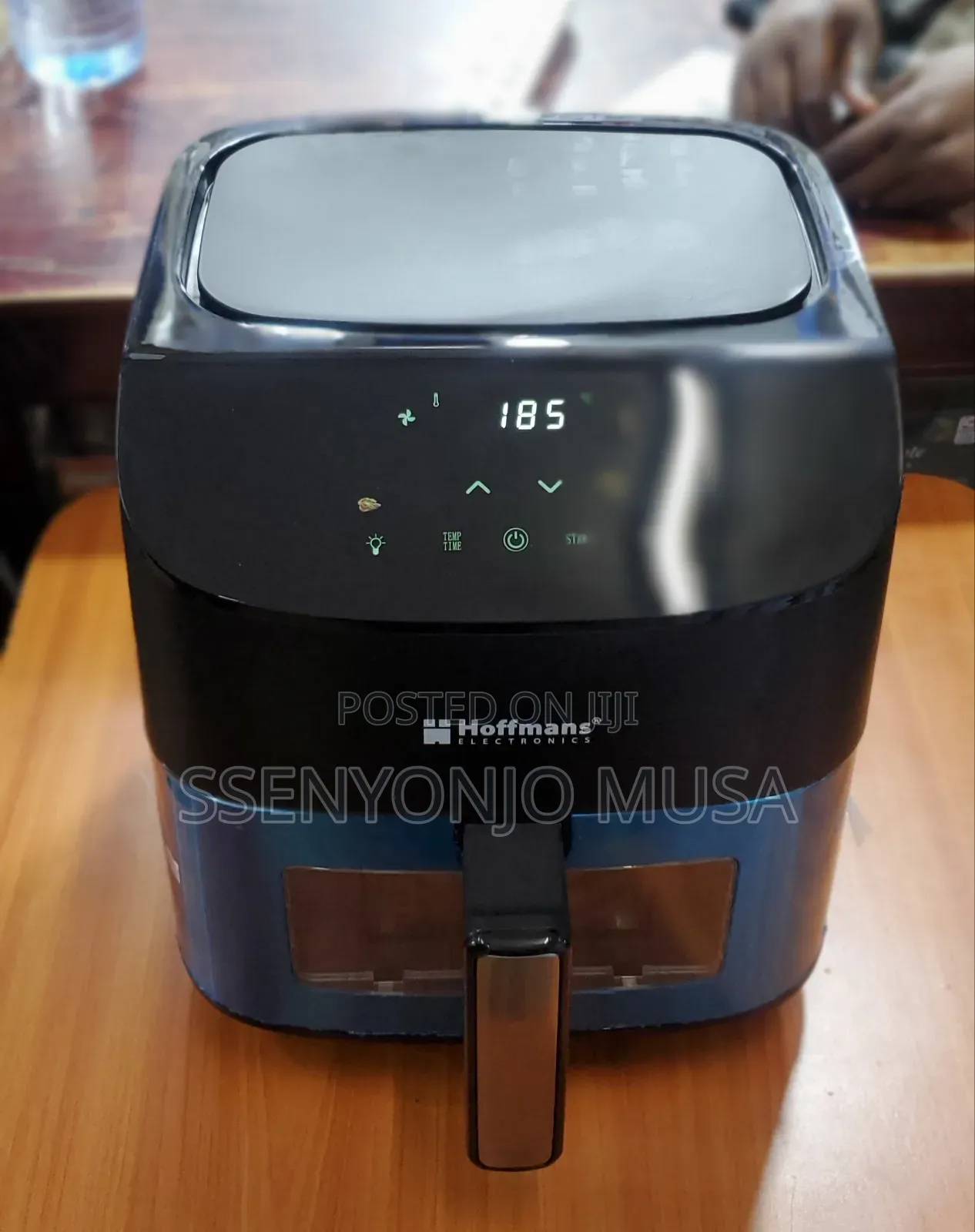 Hoffmans Air Fryer HM-785 - 2000W, 8L, LCD Touch Control-
