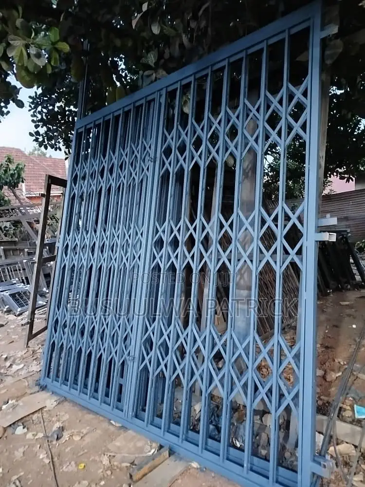 Collapseble Door