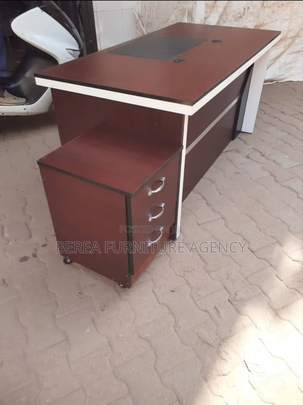 Executive Cherry With White Table