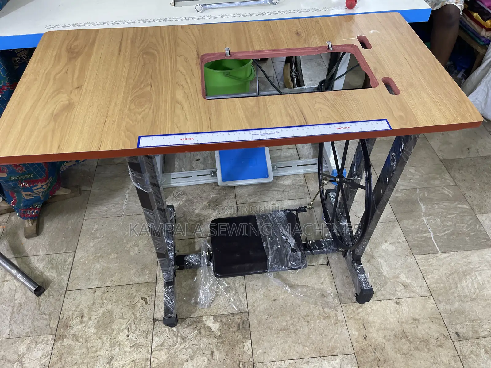Semi Juki Sewing Machines With Also New Original Stands