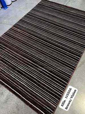 Plain Center Rugs