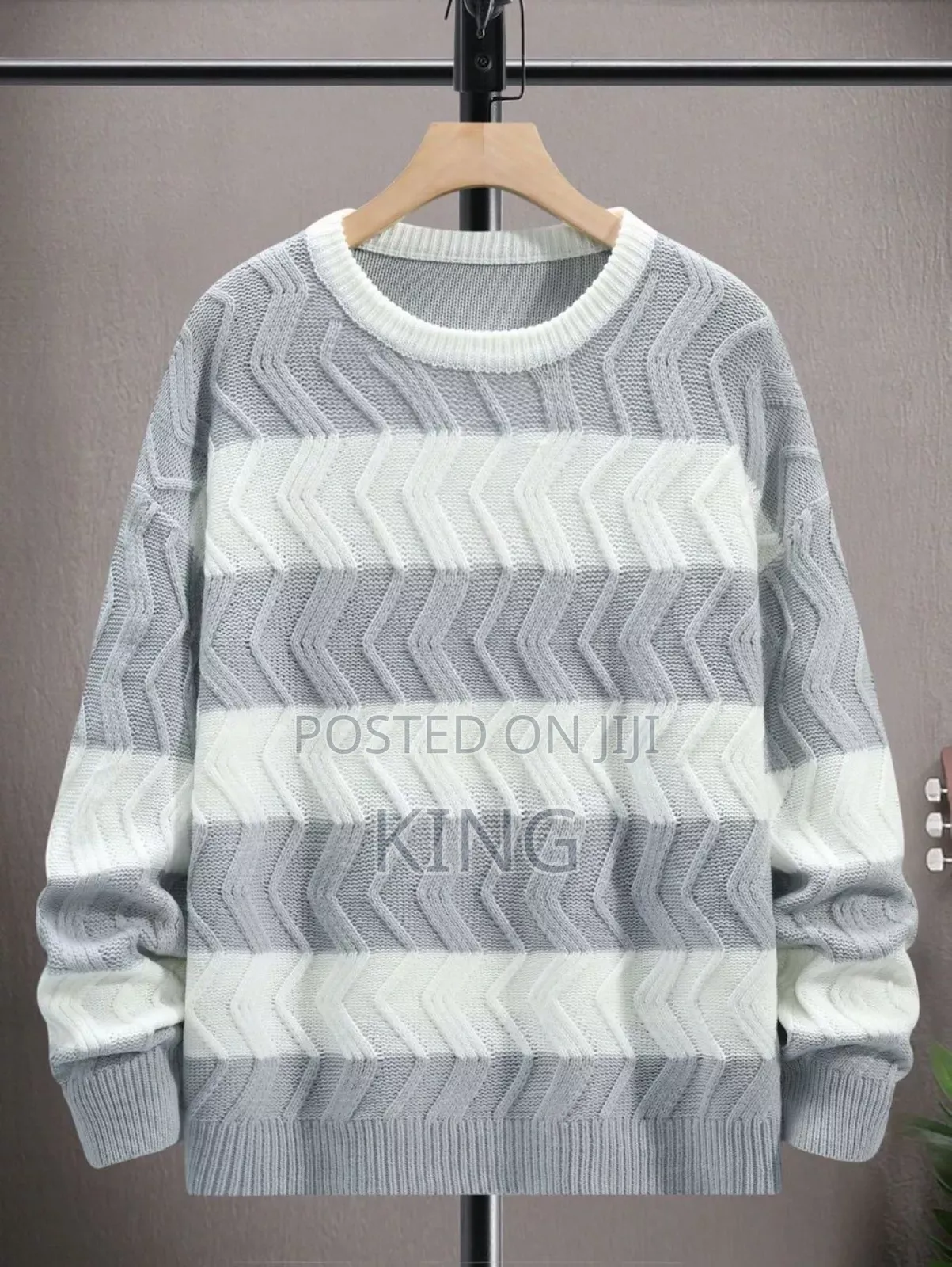 Aura Sweaters/Cardigan