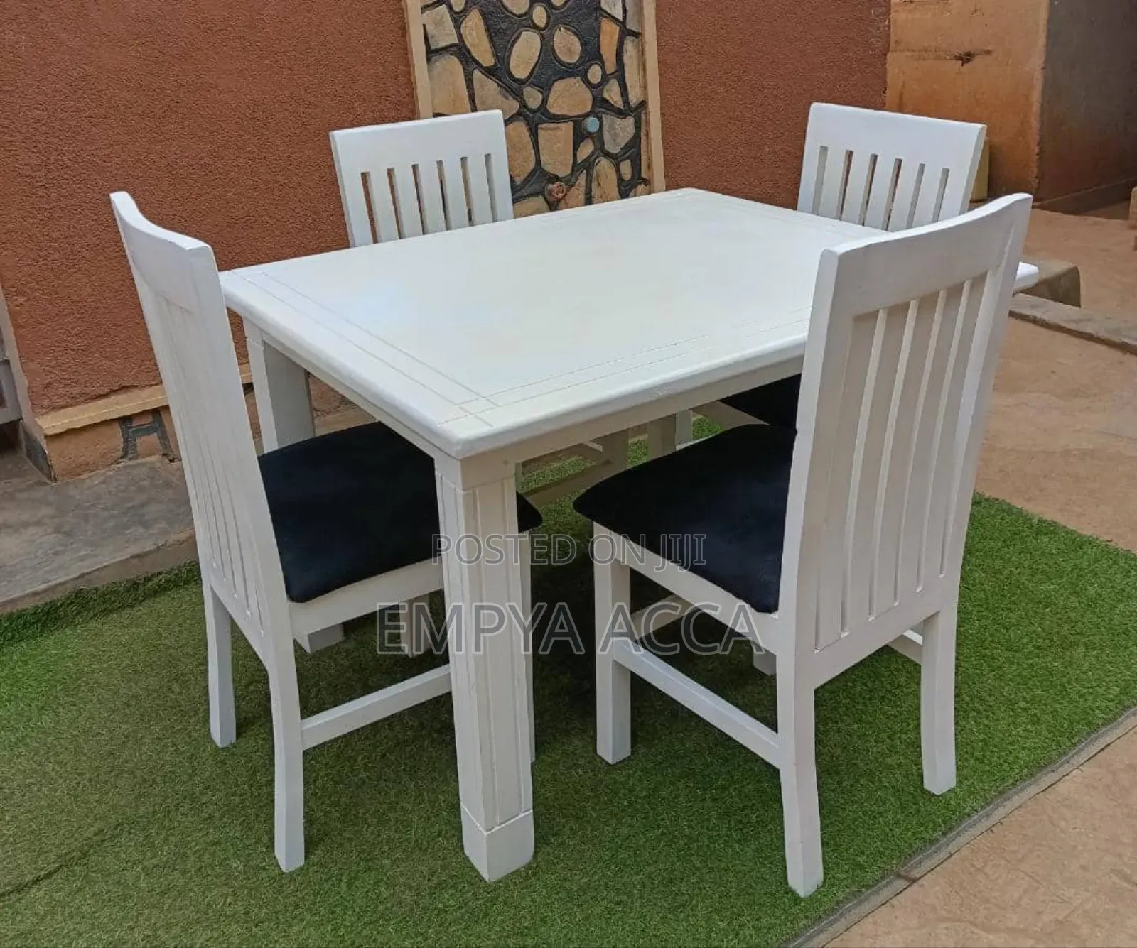 CLLP Dining Set