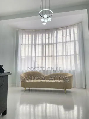 Three Seater Sofa. HSBB