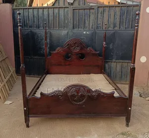 Used Bed Mahogany