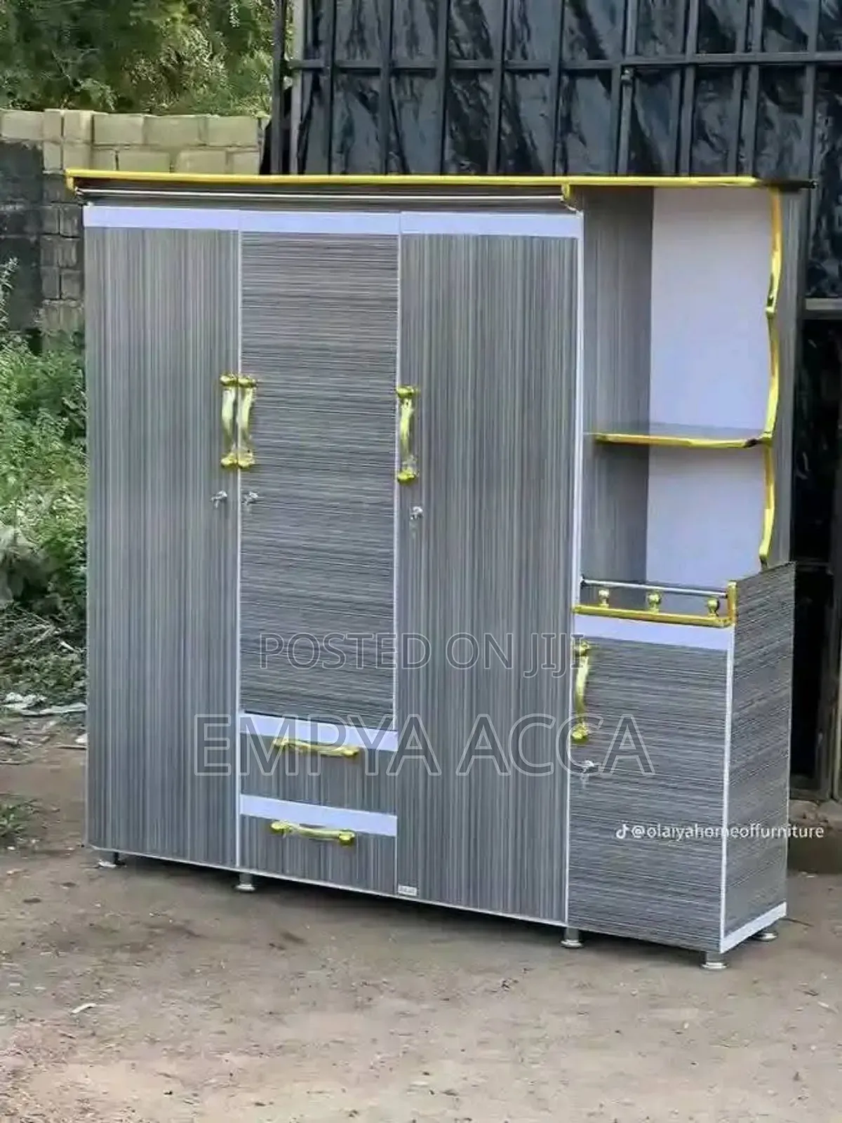 Cap Board Hh