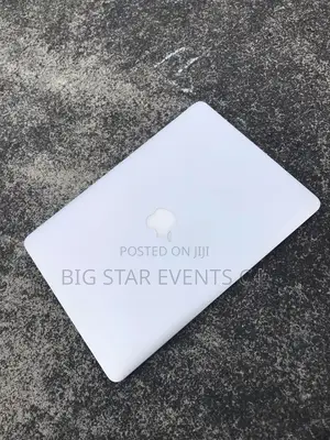 Laptop Apple MacBook Air 4GB Intel Core I5 SSD 128GB