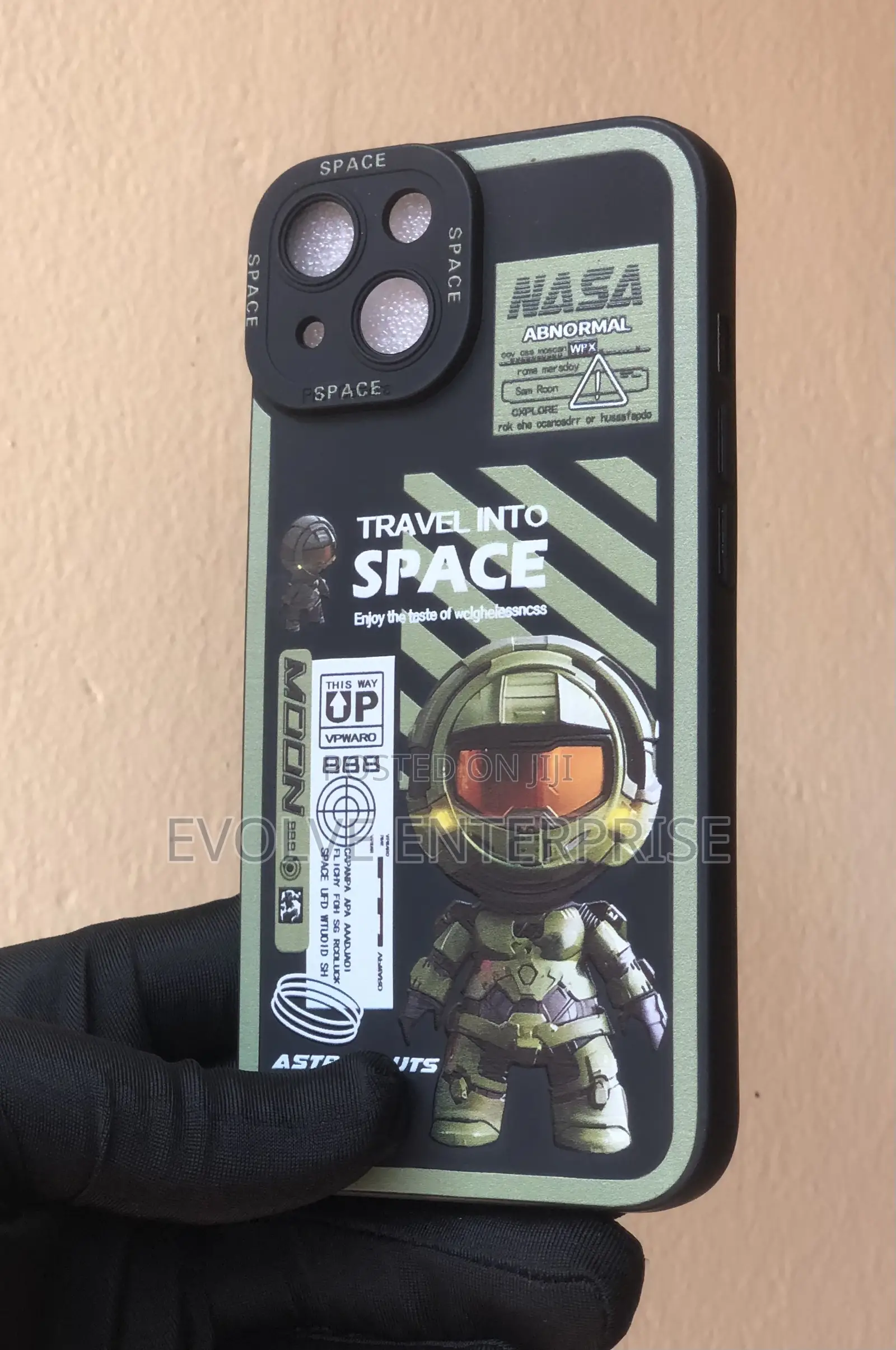 Astronaut Matte Silicone Phone Case for iPhone 14 Cover