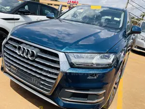 Audi Q7 2017 Blue