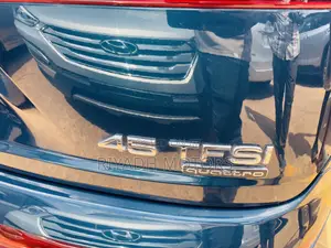 Audi Q7 2017 Blue