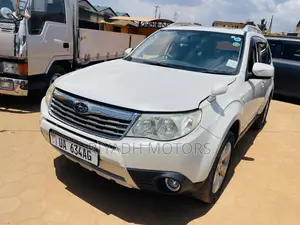 Subaru Forester 2011 White