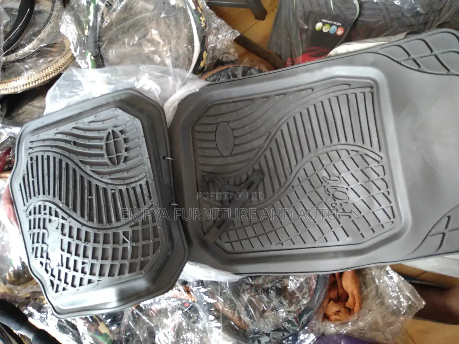 Janaan Floor Mats