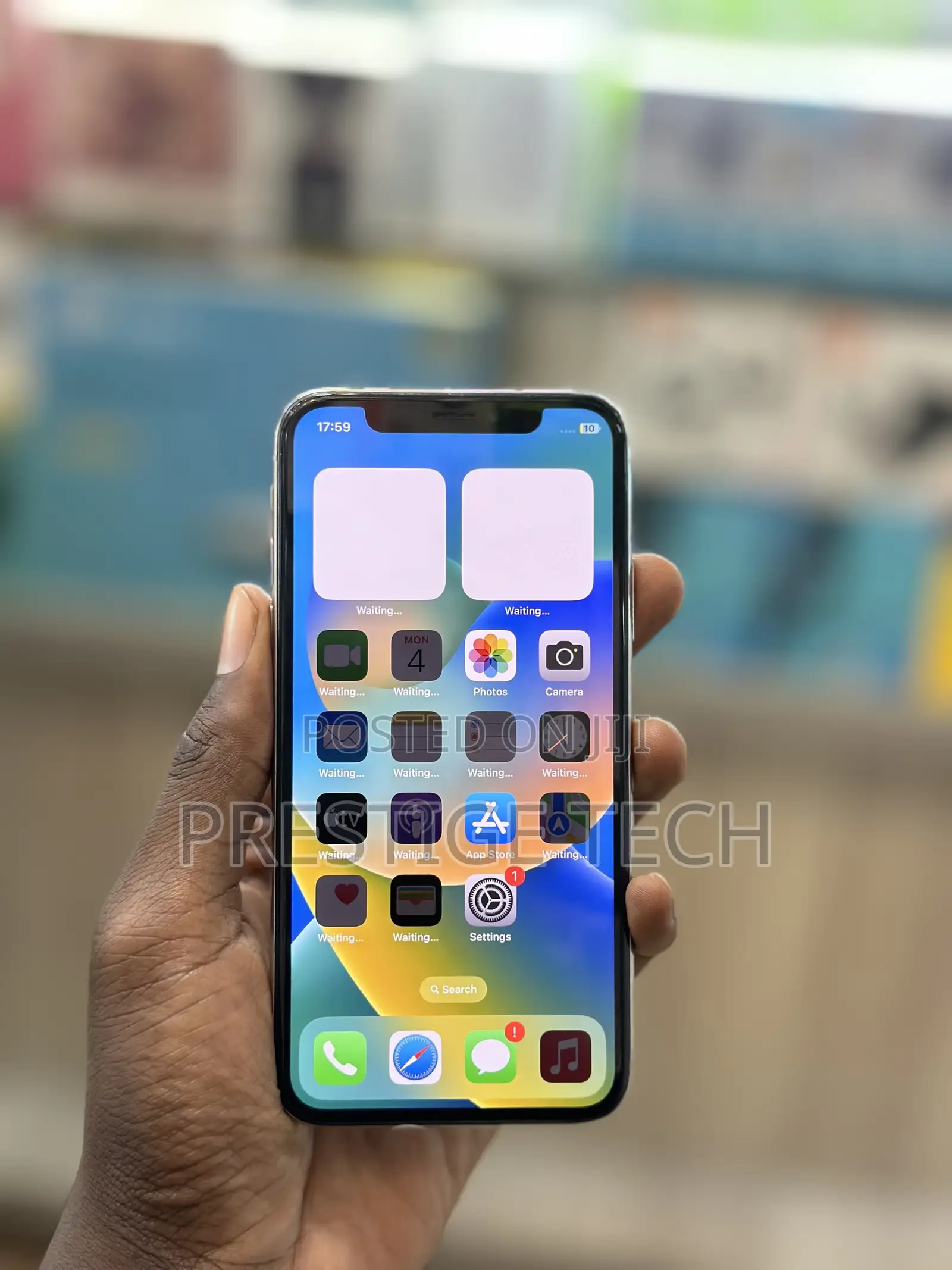 Apple iPhone X 64 GB White
