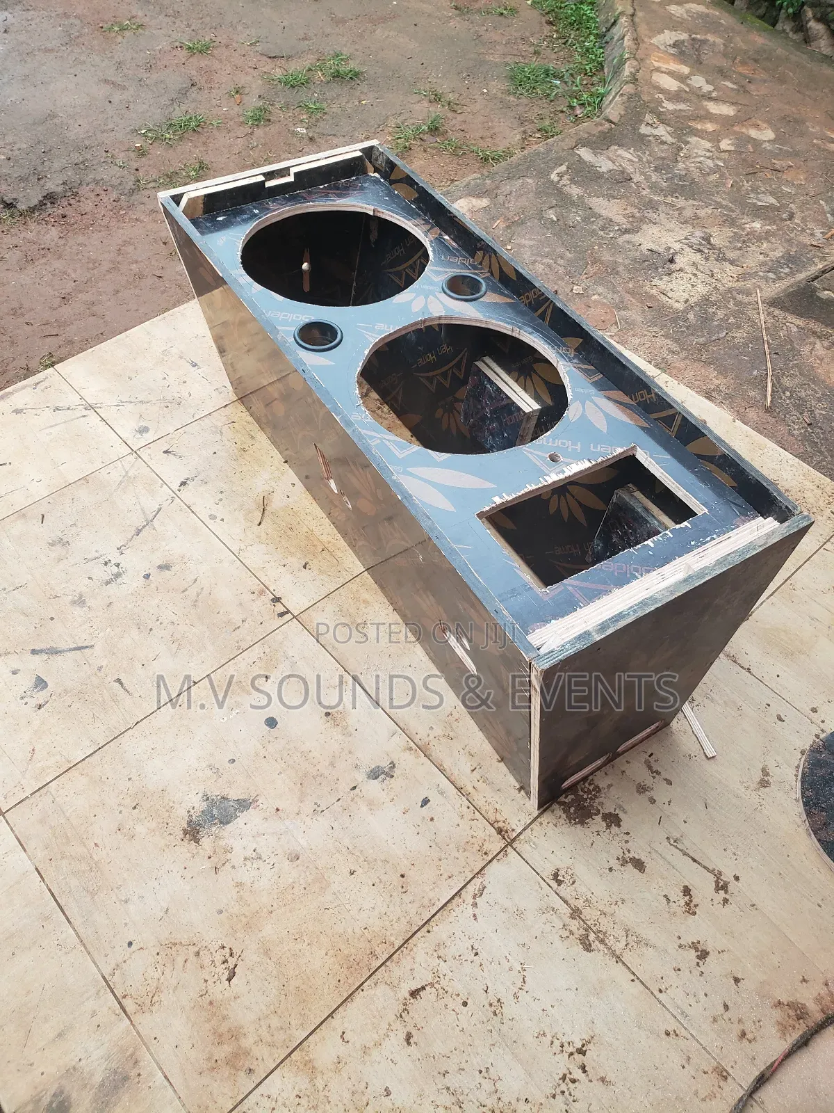 Double Bass Box