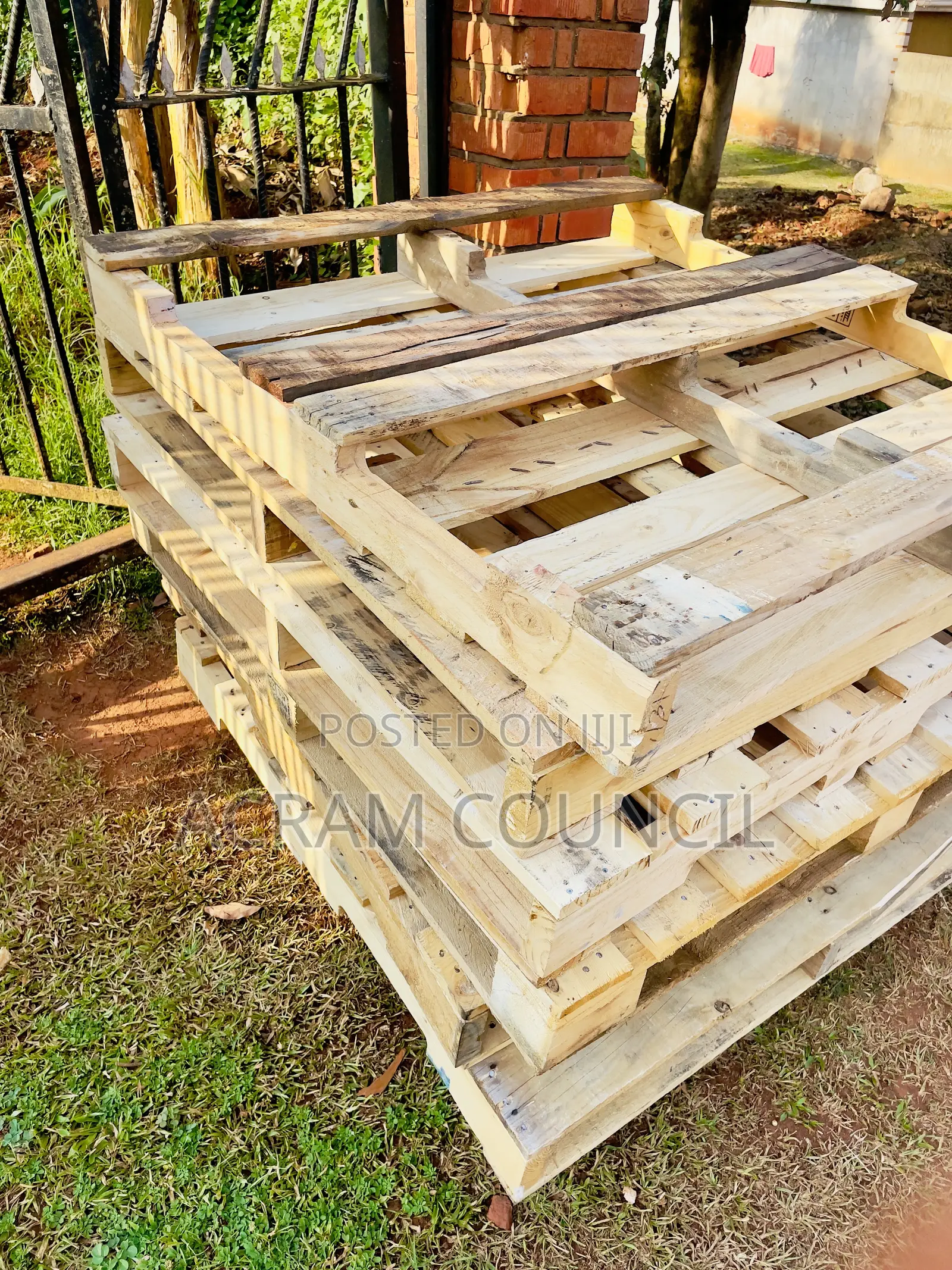 GMA 4-Way Spanish Pallets