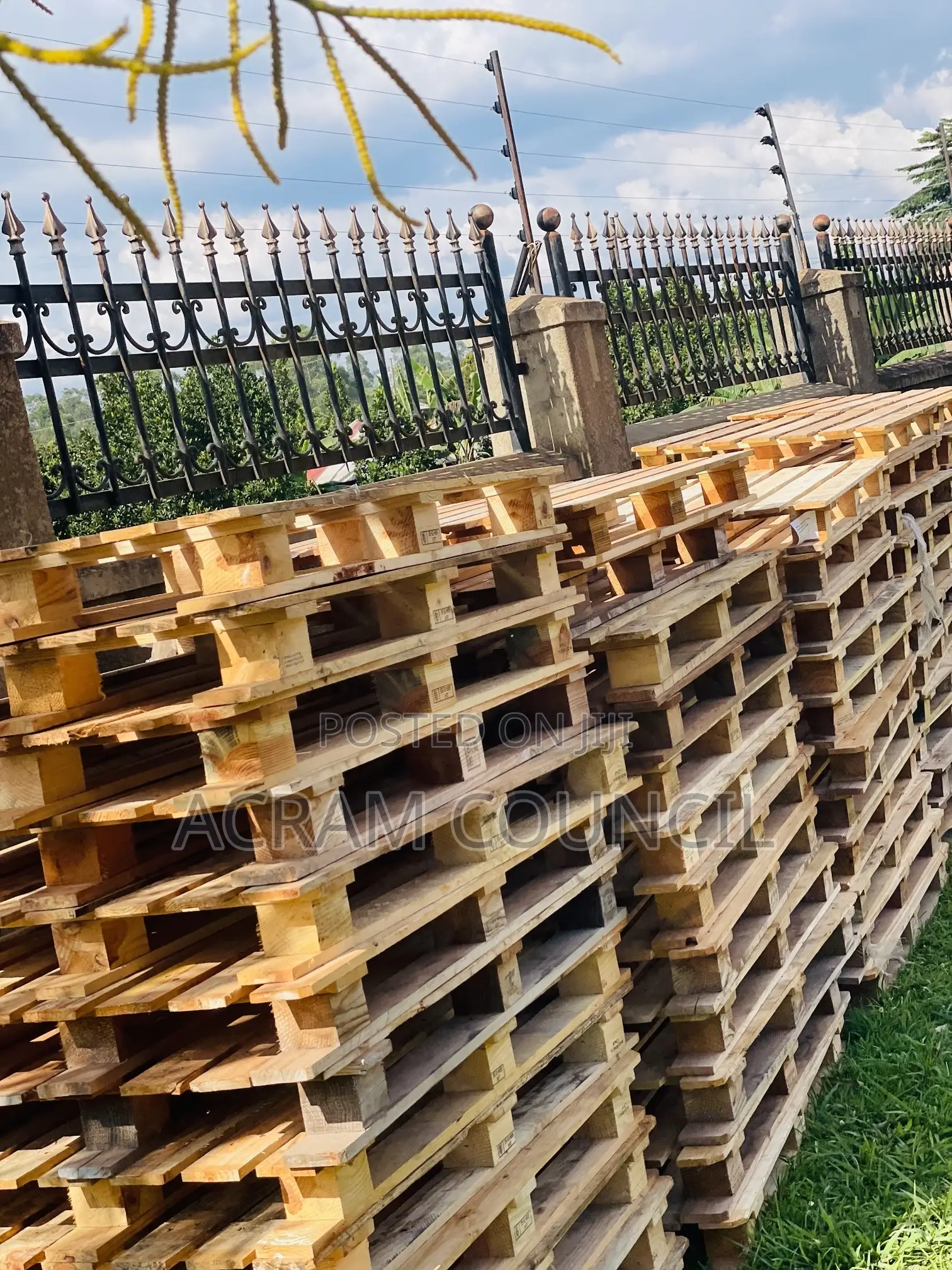 Four Way Entry Open Boarded 3base Pallet