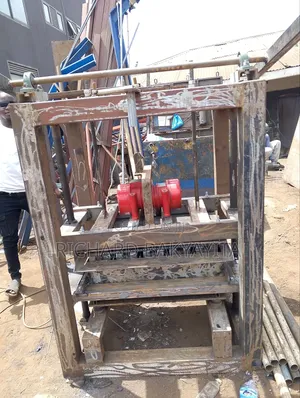 Electric Brickmaking Machine for Five Blocks