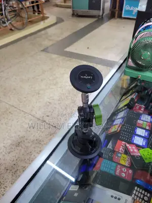 Lanparte Magnetic Car Phoneholder Adjustable Suction RBA-M01