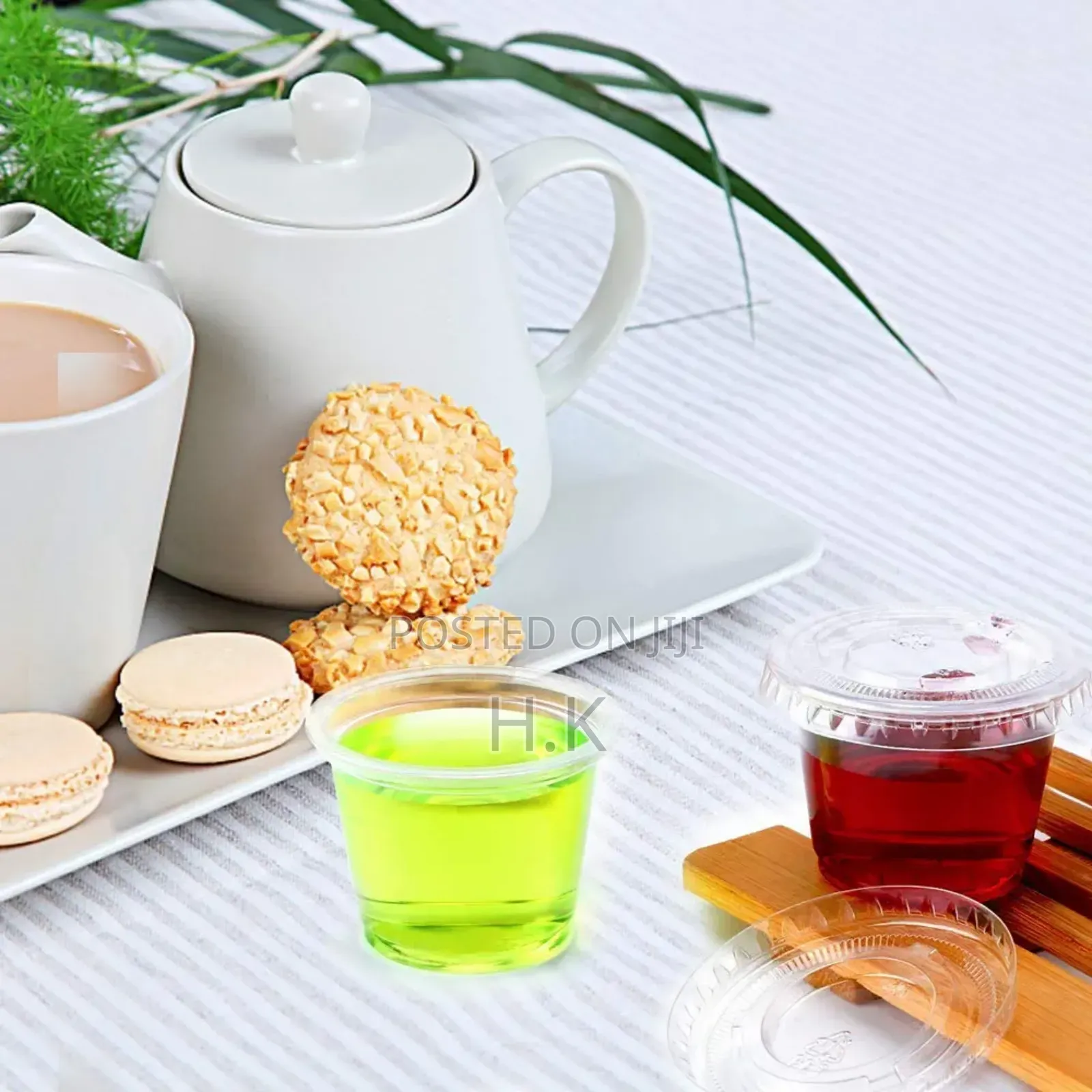 Disposable Plastic Cups With Covers 1oz (50pcs)