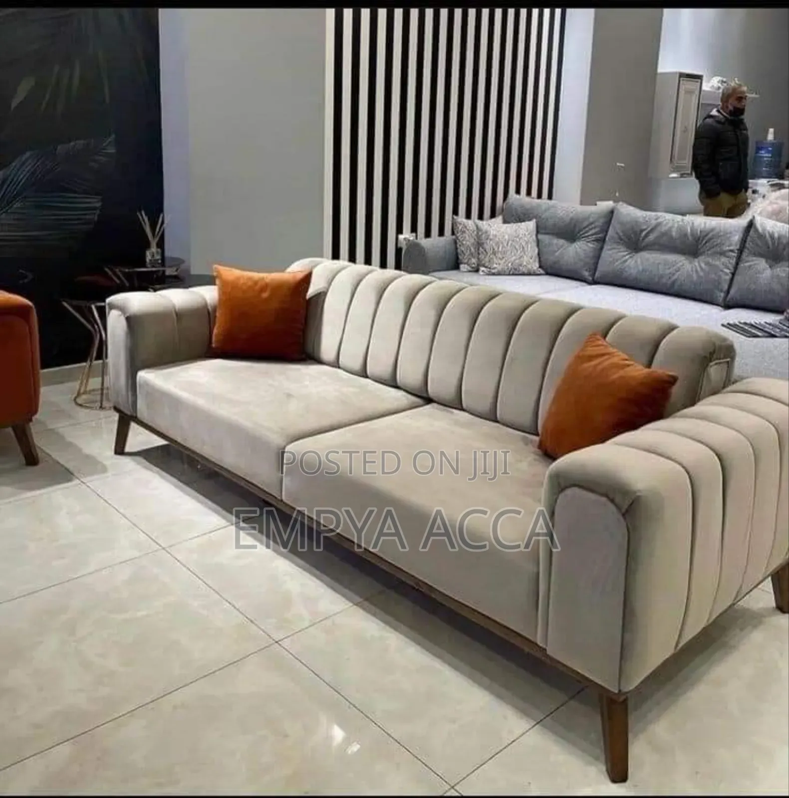 Master Tree Sofa Ll